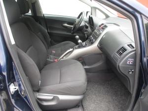 Toyota Auris 1.4i