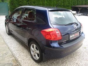 Toyota Auris 1.4i