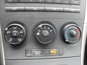 Toyota Auris 1.4i