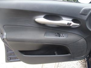 Toyota Auris 1.4i